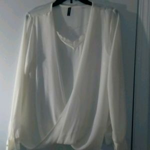 Massini size Small. Off white blouse